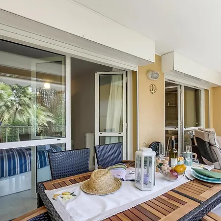 דירה Saint Laurent Garden View - Happy מנטון