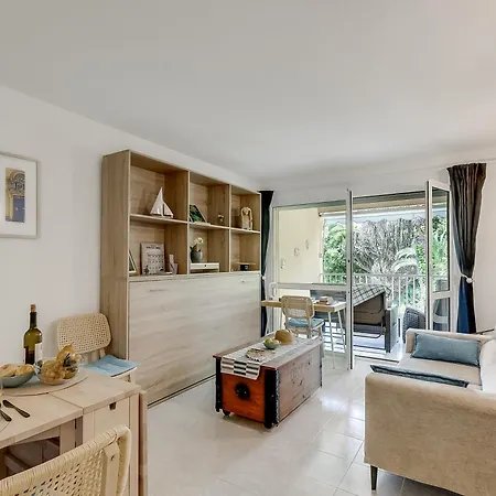 Saint Laurent Apt Garden View - Happy Rentals Apartment