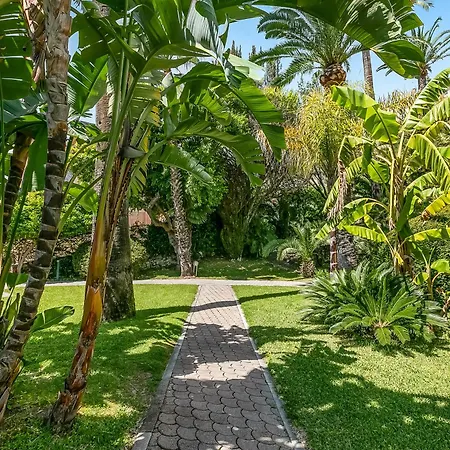 Appartamento Saint Laurent Garden View - Happy Mentone