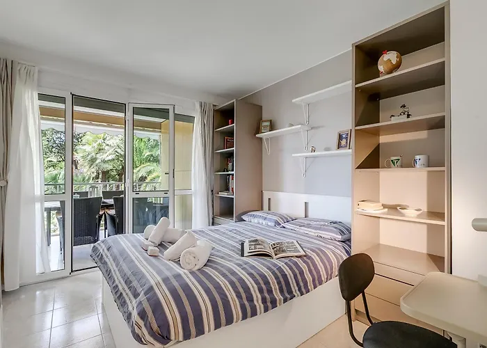 Apartamento Saint Laurent Garden View - Happy Menton